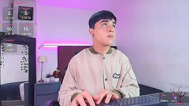 Lucass love online show from 10/20/25, 04:51