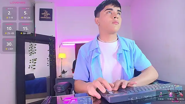 Lucass love online show from 10/29/25, 04:53