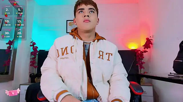 Lucass love online show from 04/26/26, 02:04