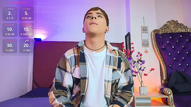 Lucass love online show from 05/04/26, 04:47