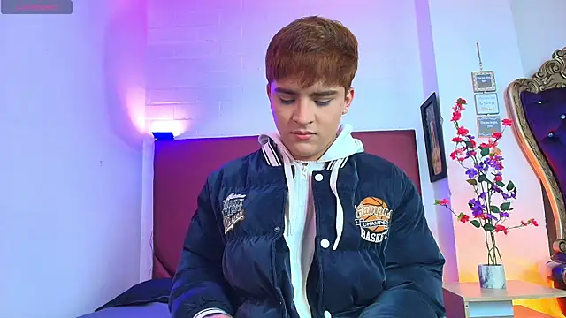 Lucass love online show from 05/13/26, 07:22