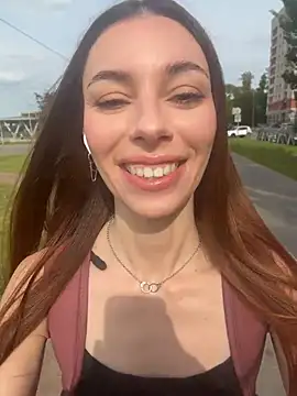 Snapshot of Amelie_Crosby chatting on 06/28/26, 02:01 Amelie Crosby online show from 06/28/26, 02:01
