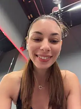 Snapshot of Amelie_Crosby chatting on 07/28/26, 02:13 Amelie Crosby online show from 07/28/26, 02:13