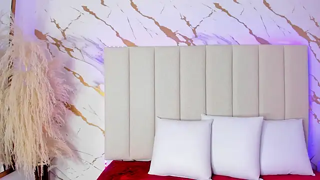 Meloddy Parkerr  online show from 03/09/26, 04:38