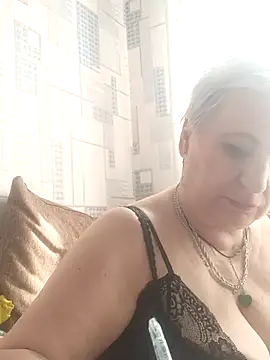 StarNicole online show from 04/29/26, 08:40