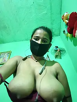 PIHU999 online show from 10/22/25, 06:02