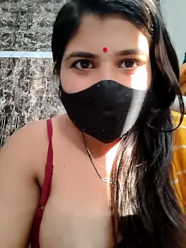 Snapshot of MISS_RIYA14 chatting on 09/15/25, 12:05 MISS RIYA14 online show from 09/15/25, 12:05