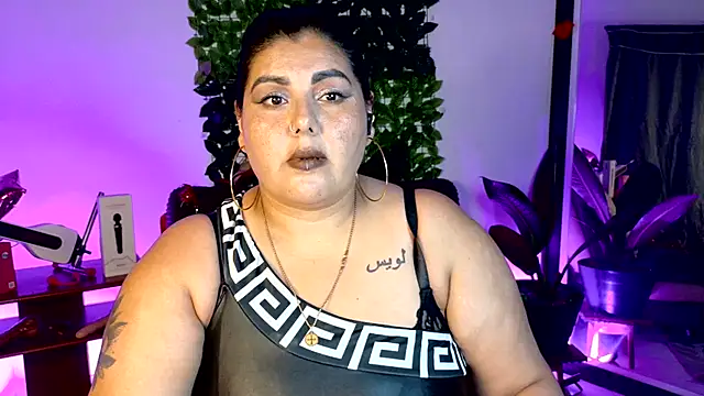AndreaKinky online show from 06/10/26, 11:03