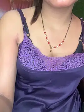 Snapshot of SEXY-SIMI-BHABI chatting on 05/09/26, 02:28 SEXY-SIMI-BHABI online show from 05/09/26, 02:28