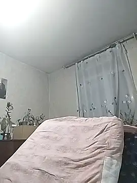 Flower2931 online show from 05/03/26, 07:20