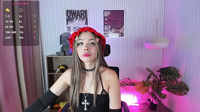 Snapshot of Sabrina_bloom chatting on 03/23/26, 01:48 Sabrina bloom online show from 03/23/26, 01:48