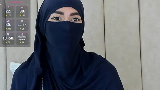  Zahiira  online show from 10/30/25, 12:06