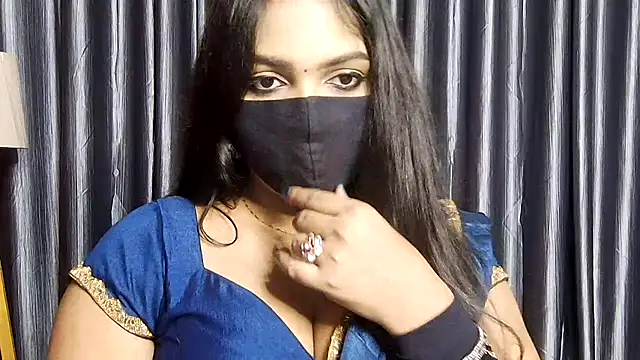 Webrowncouple online show from 10/10/25, 04:28