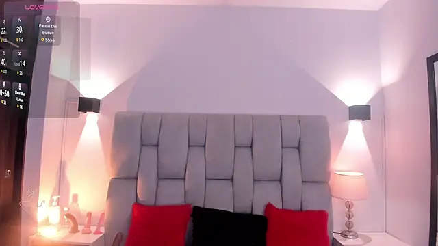 Mia volkova online show from 10/03/25, 12:13