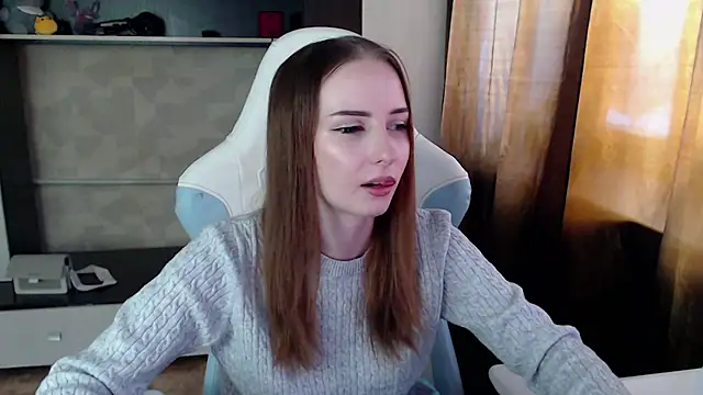 Snapshot of Cutti_Crystal chatting on 02/04/26, 04:29 Cutti Crystal online show from 02/04/26, 04:29