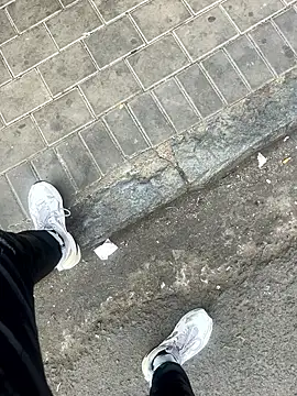 kamo012000 online show from 09/13/25, 08:47