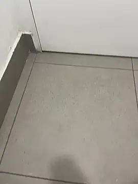 kamo012000 online show from 09/15/25, 10:48