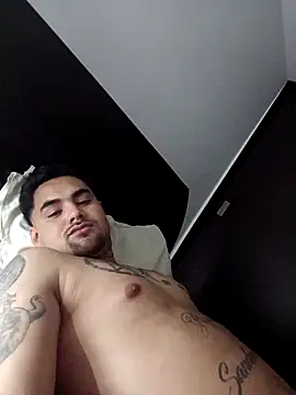 Maximo cum27 online show from 03/04/26, 04:29