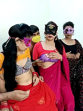 Snapshot of Sexy_kaira01 chatting on 10/16/25, 04:19 Sexy kaira01 online show from 10/16/25, 04:19