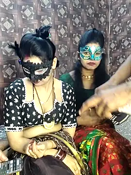 Snapshot of Sexy_kaira01 chatting on 02/11/26, 04:12 Sexy kaira01 online show from 02/11/26, 04:12