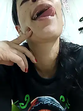 kim lebanon online show from 11/02/25, 04:04