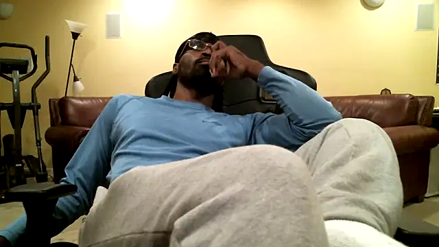 james421   online show from 06/01/26, 02:24