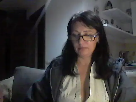 Snapshot of Elena48324 chatting on 01/09/26, 03:04 Elena48324 online show from 01/09/26, 03:04