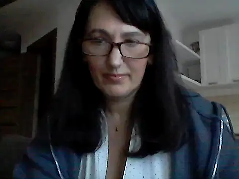 Snapshot of Elena48324 chatting on 02/24/26, 12:47 Elena48324 online show from 02/24/26, 12:47
