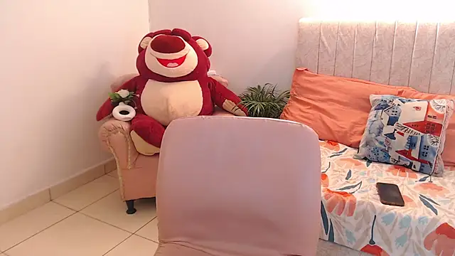 Snapshot of _Tiffany1 chatting on 12/05/25, 07:43 Tiffany1 online show from 12/05/25, 07:43