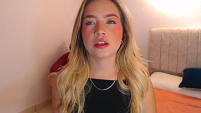 Snapshot of _Tiffany1 chatting on 02/01/26, 06:06 Tiffany1 online show from 02/01/26, 06:06