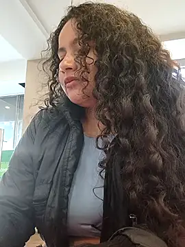 Yaya watson online show from 11/20/25, 07:35