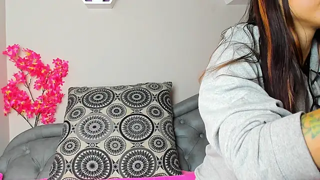 Dafne Mel online show from 09/19/25, 02:51