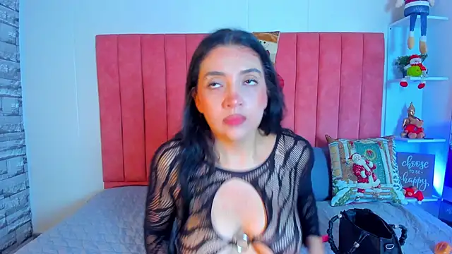 ashley Olsen online show from 11/23/25, 03:39