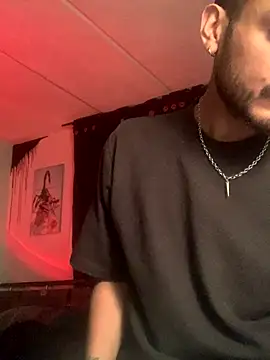 malek xarx  online show from 10/07/25, 02:42