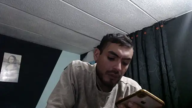 malek xarx  online show from 10/21/25, 02:34