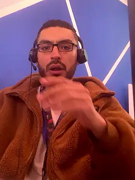 Snapshot of malek_xarx_ chatting on 01/07/26, 03:25 malek xarx online show from 01/07/26, 03:25