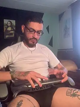 Snapshot of malek_xarx_ chatting on 01/18/26, 09:51 malek xarx online show from 01/18/26, 09:51