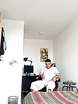 malek xarx  online show from 05/11/26, 02:45