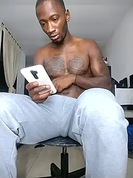 Snapshot of Jhoan_Simply chatting on 01/14/26, 05:24 Jhoan Simply online show from 01/14/26, 05:24