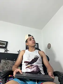 Snapshot of Luke_Stone chatting on 06/26/26, 06:45 Luke Stone online show from 06/26/26, 06:45