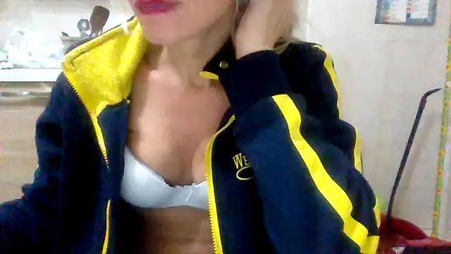 Kelly80 online show from 11/28/25, 05:59