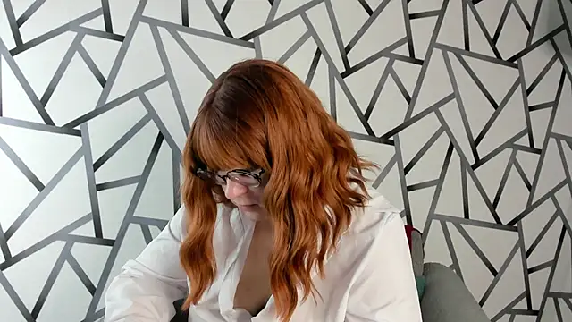 Michelle Wilsson online show from 11/11/25, 07:08