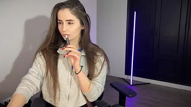 Snapshot of s_meow chatting on 01/12/26, 11:54 s meow online show from 01/12/26, 11:54