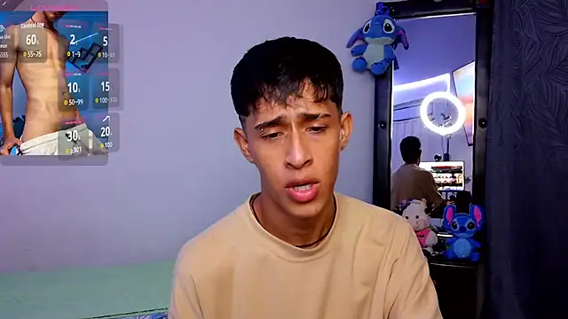 Snapshot of Danny_cute_05 chatting on 10/11/25, 01:49 Danny cute 05 online show from 10/11/25, 01:49