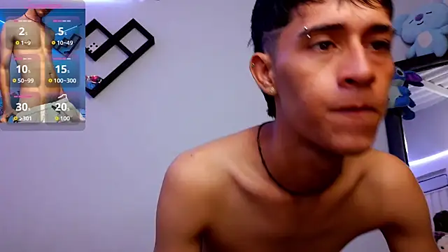 Snapshot of Danny_cute_05 chatting on 10/12/25, 02:54 Danny cute 05 online show from 10/12/25, 02:54