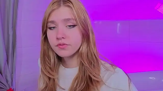 Iris Rain online show from 12/16/25, 09:25