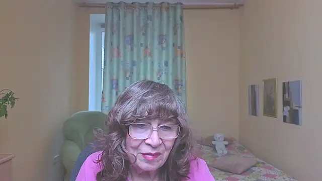 Betty Brick online show from 05/07/26, 12:54