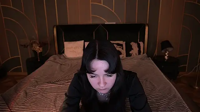 BerryDiva online show from 11/21/25, 03:22