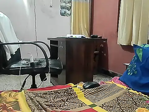 Snapshot of cardiovex7 chatting on 10/26/25, 12:00 cardiovex7 online show from 10/26/25, 12:00