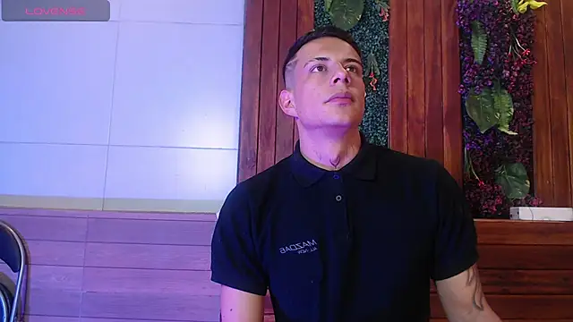 Dustin Sonne online show from 10/25/25, 04:20